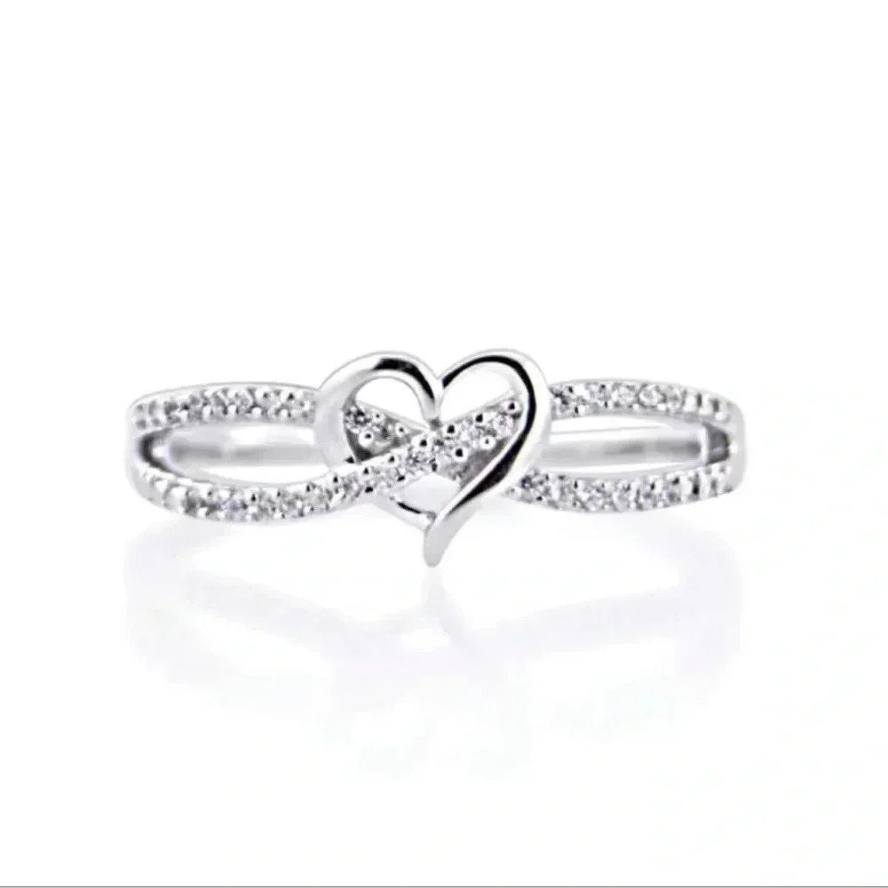 Infinity Heart Rhinestone Silver Ring - Picture 4 of 5